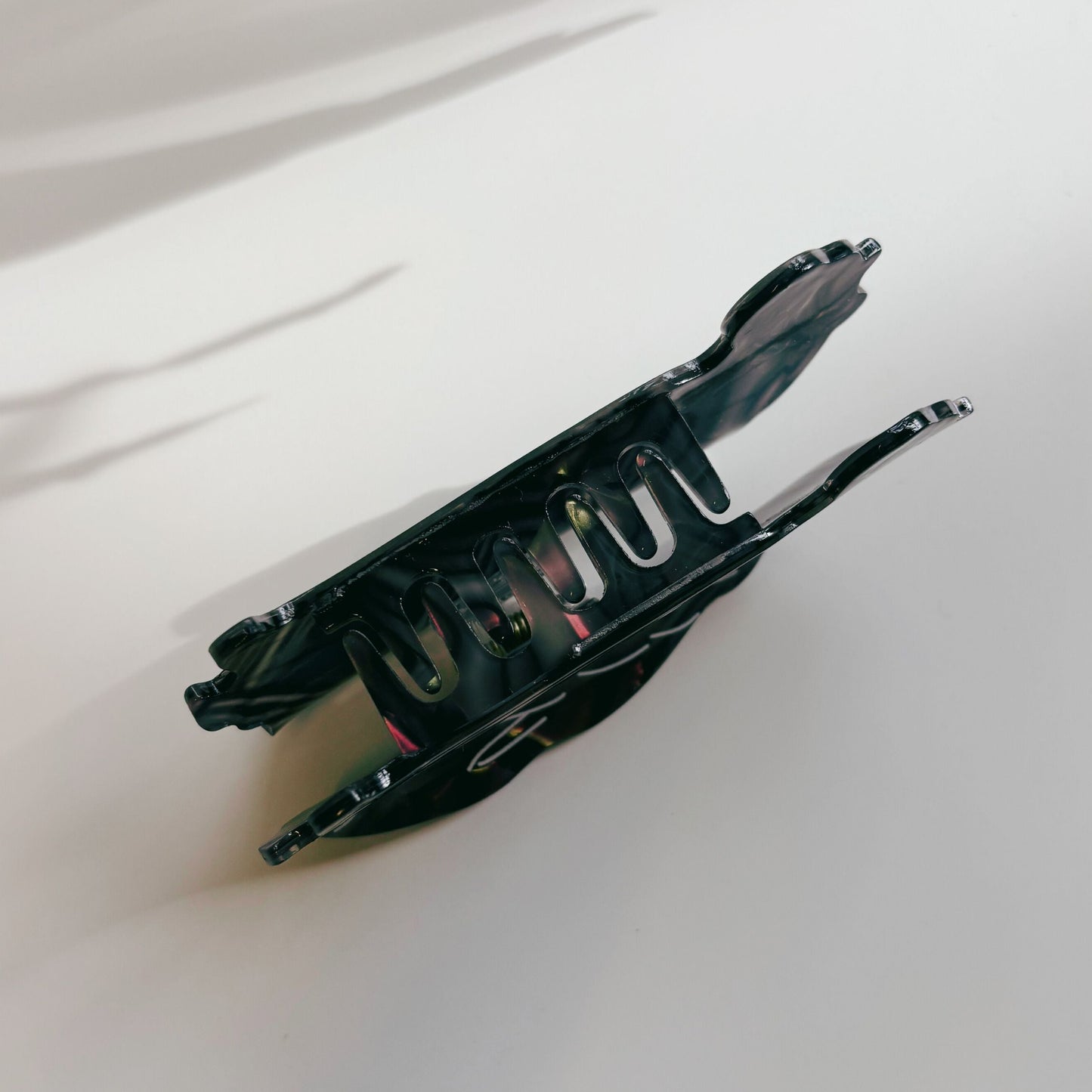 Velvet Claws Dark Panther Hair Clip | Claw Clip in Velvet Travel Bag